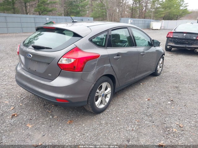 1FADP3K2XEL121210 Ford FOCUS SE