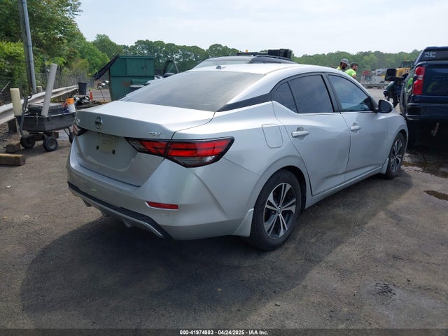 3N1AB8CV9MY217663 Nissan Sentra Sv Xtronic Cvt