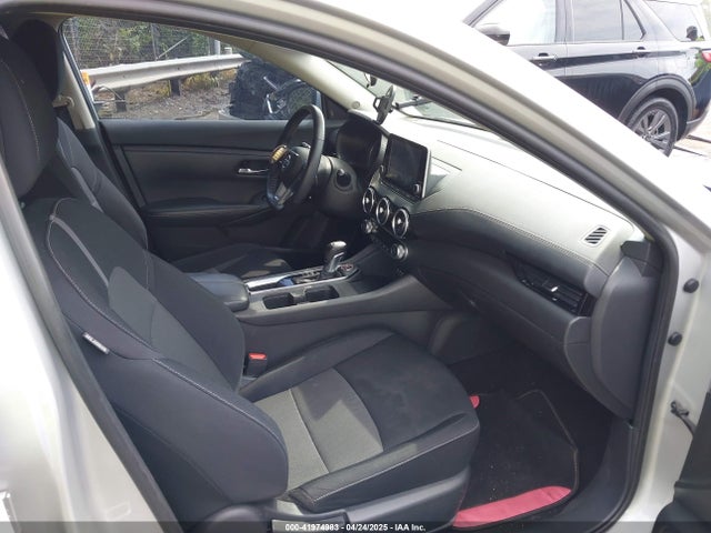 3N1AB8CV9MY217663 Nissan Sentra Sv Xtronic Cvt