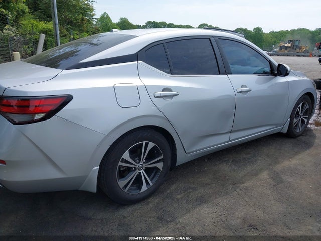 3N1AB8CV9MY217663 Nissan Sentra Sv Xtronic Cvt