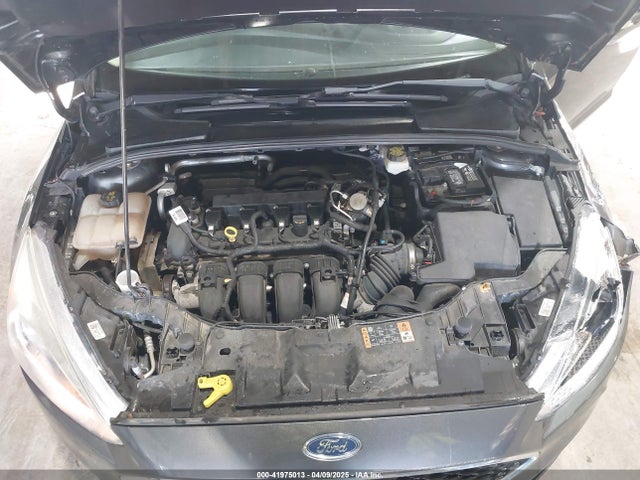 Ford FOCUS SE 2017 1FADP3F29HL220440 Image 10