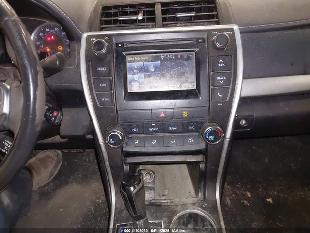 4T1BF1FK6HU281274 Toyota CAMRY SE