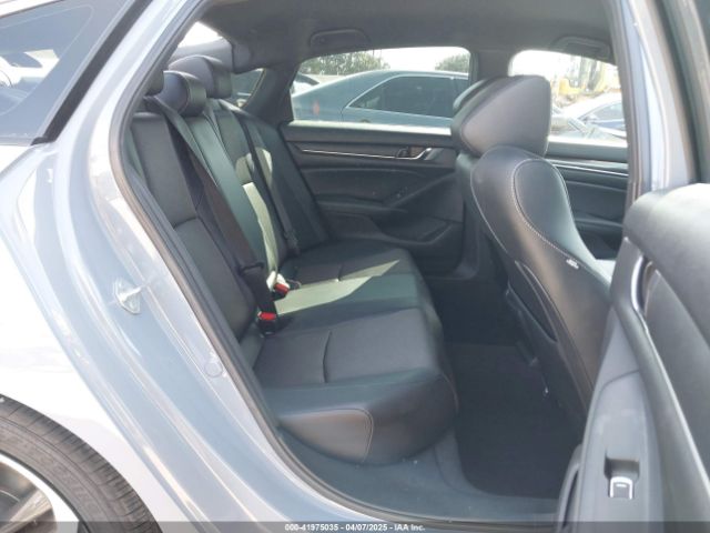 1HGCV1F30NA041642 Honda Accord Sport