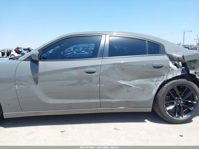 2C3CDXBG4HH634718 Dodge Charger Se Rwd