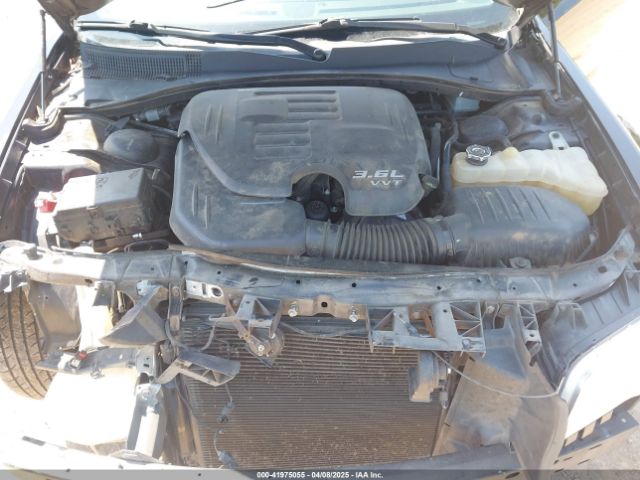 2017 CHRYSLER 300 2C3CCAAG4HH553025 Photo 9