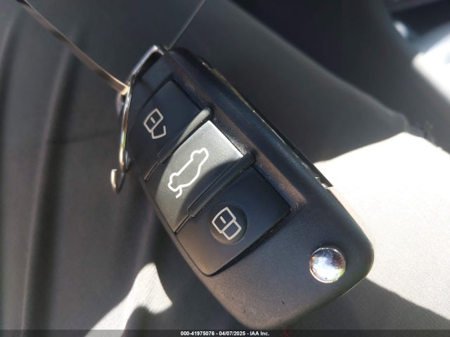 WA1GFCFS7FR013818 Audi Q3 2.0t Premium Plus