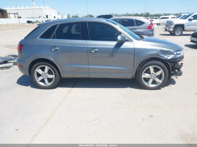 WA1GFCFS7FR013818 Audi Q3 2.0t Premium Plus