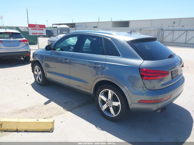 WA1GFCFS7FR013818 Audi Q3 2.0t Premium Plus