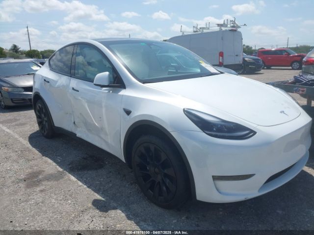 2024 TESLA MODEL Y 7SAYGDEE6RA292939 Photo 5