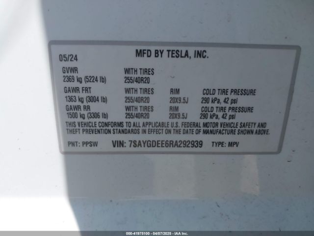 2024 TESLA MODEL Y 7SAYGDEE6RA292939 Photo 8