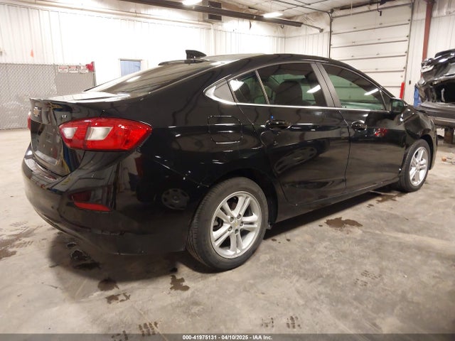 1G1BE5SM3J7245576 Chevrolet Cruze Lt Auto
