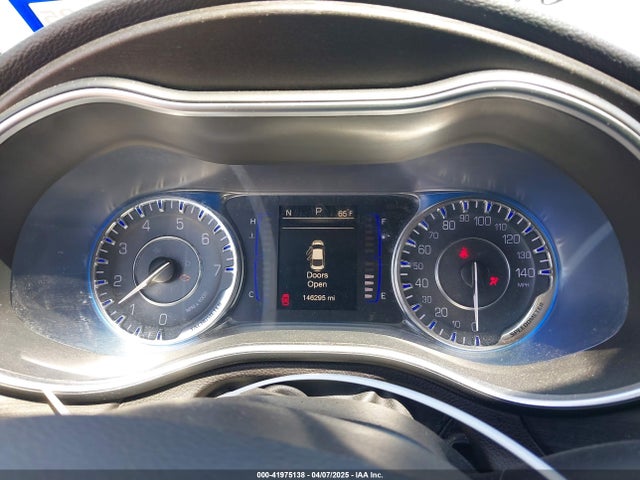 Chrysler 200 Touring 2016 1C3CCCFB6GN186370 Image 7