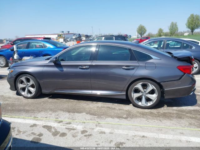 1HGCV2F92KA016179 Honda Accord Touring 2.0t