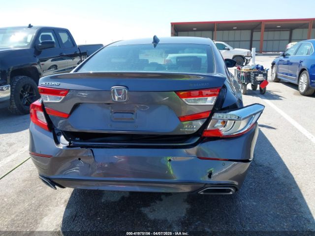 1HGCV2F92KA016179 Honda Accord Touring 2.0t