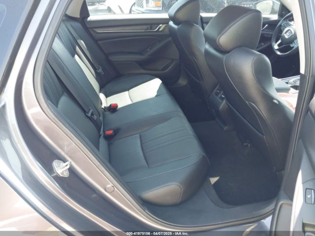1HGCV2F92KA016179 Honda Accord Touring 2.0t