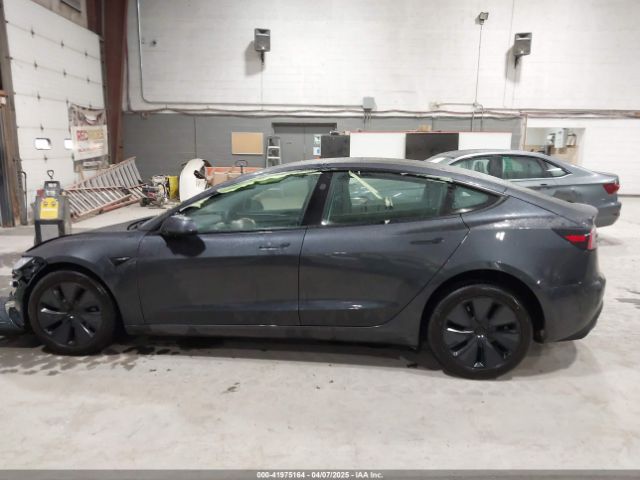 5YJ3E1EB4SF913766 Tesla Model 3 Long Range All-wheel Drive