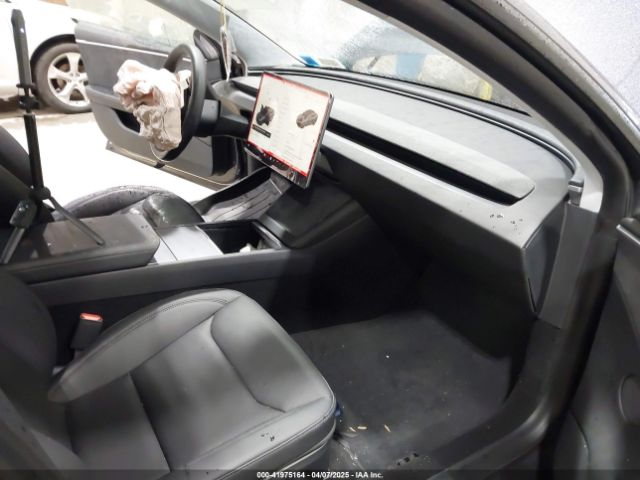 5YJ3E1EB4SF913766 Tesla Model 3 Long Range All-wheel Drive