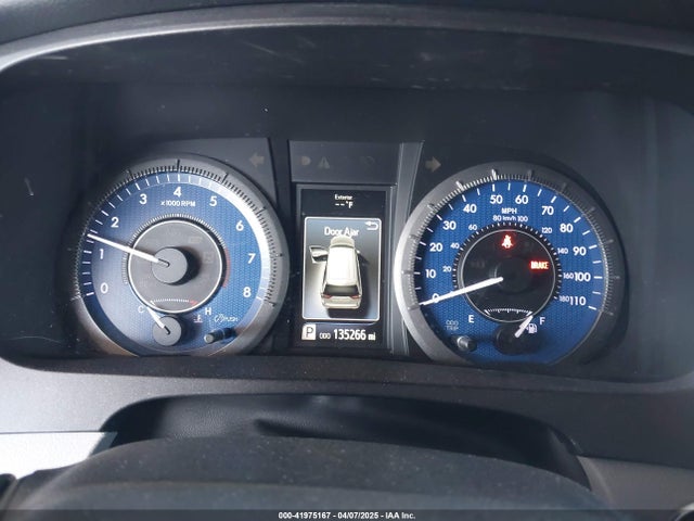 5TDYK3DCXGS751231 Toyota Sienna Xle 8 Passenger