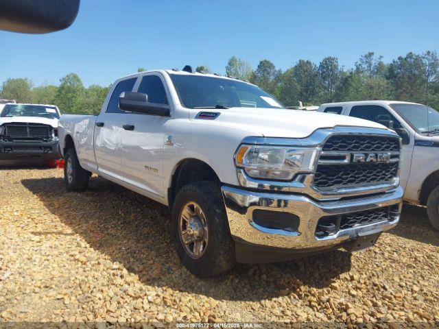 3C6UR5HL0NG202656 RAM 2500 Tradesman  4x4 8' Box
