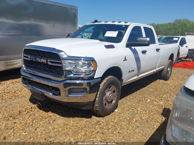 3C6UR5HL0NG202656 RAM 2500 Tradesman  4x4 8' Box