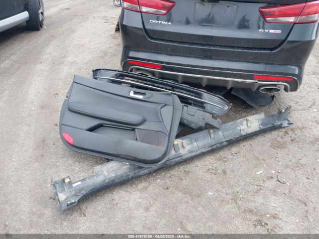 5XXGW4L24JG242582 KIA Optima Sx Turbo