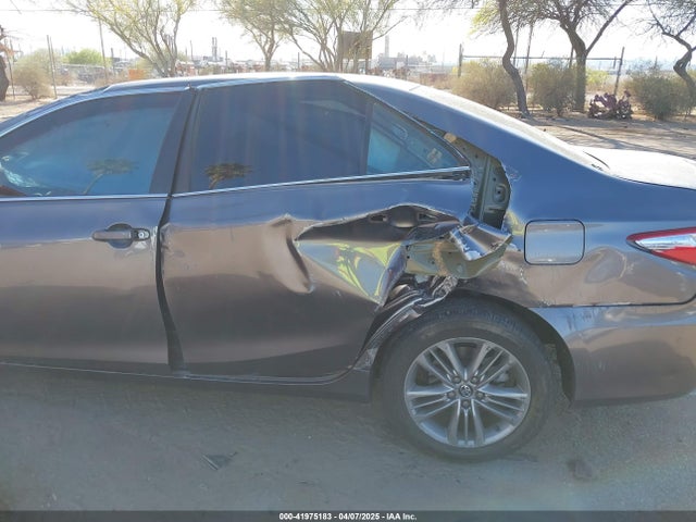 4T1BF1FK8HU618429 Toyota CAMRY SE