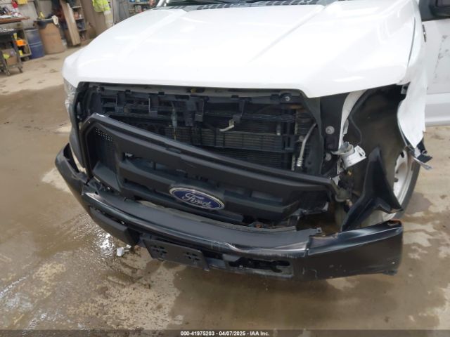 1FTMF1CP8FKD71290 Ford F-150 Xl