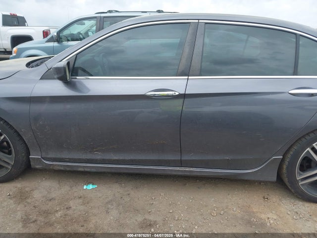 1HGCR2F18HA224283 Honda Accord Sport Se