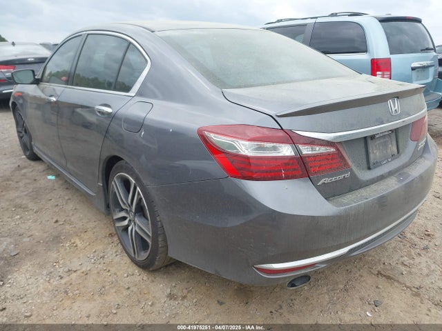 1HGCR2F18HA224283 Honda Accord Sport Se