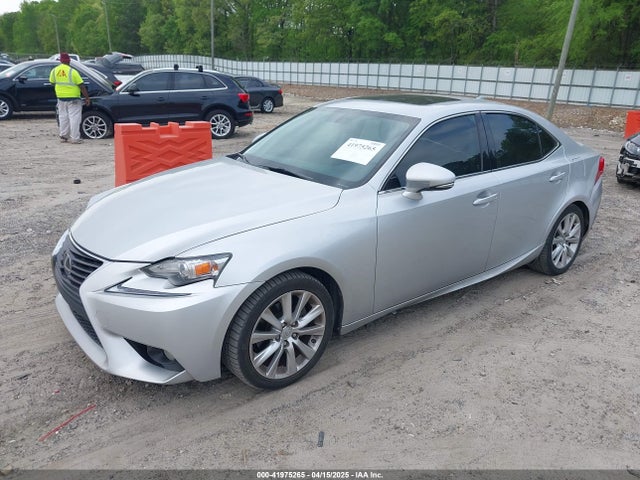 Lexus IS 250 2014 JTHBF1D28E5027223 Image 2