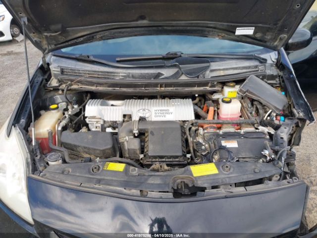 JTDKN3DU3E1748414 Toyota Prius Two