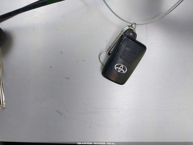 JTDKN3DU3E1748414 Toyota Prius Two