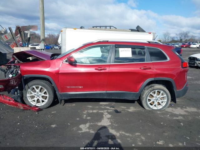 1C4PJMCSXEW141453 Jeep Cherokee Latitude