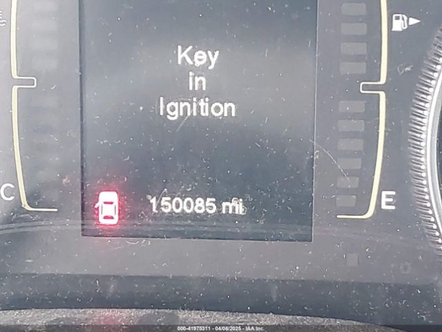 1C4PJMCSXEW141453 Jeep Cherokee Latitude