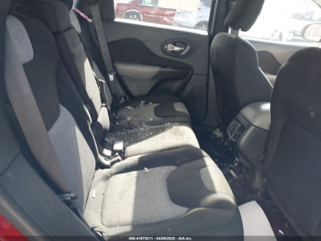1C4PJMCSXEW141453 Jeep Cherokee Latitude