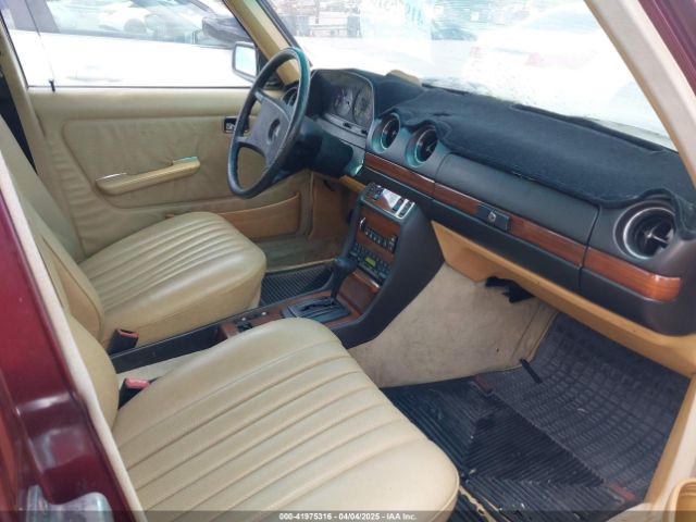 1985 MERCEDES-BENZ 300 WDBAB33CXFA233598 Photo 4