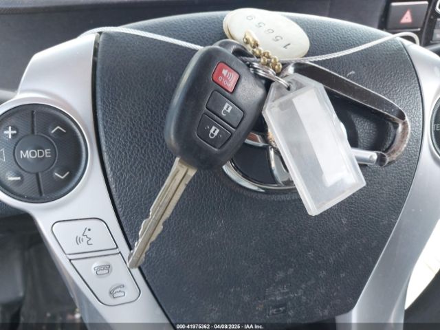 JTDKDTB39G1119790 Toyota Prius C Two