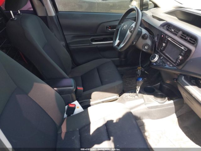 JTDKDTB39G1119790 Toyota Prius C Two