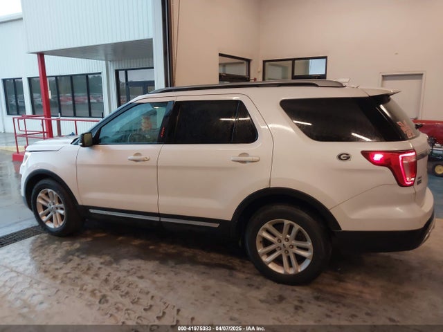 1FM5K7D82HGA54200 Ford EXPLORER XLT