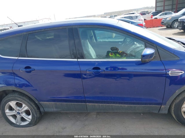 41975434 :رقم المزاد ، 1FMCU0G75GUB97640 vin ، 2016 Ford Escape Se مزاد بيع