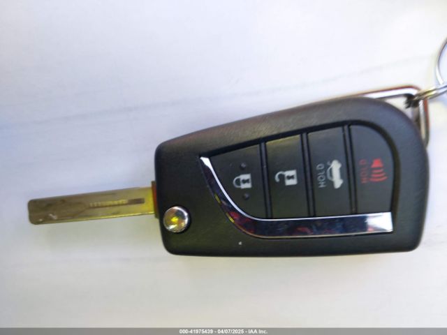 4T1B11HK2JU545088 Toyota CAMRY SE