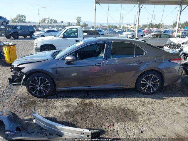 4T1B11HK2JU545088 Toyota CAMRY SE