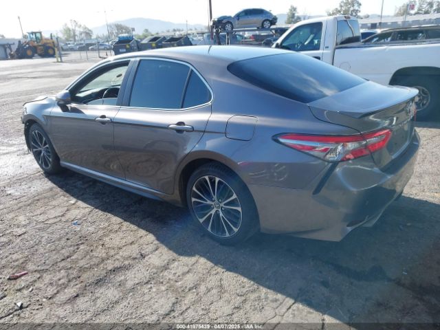 4T1B11HK2JU545088 Toyota CAMRY SE