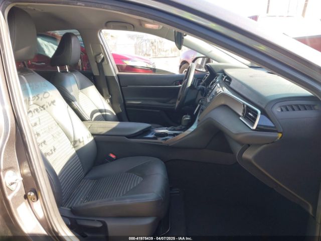 4T1B11HK2JU545088 Toyota CAMRY SE