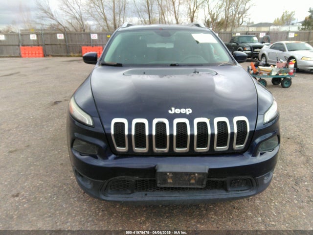 1C4PJMCS7FW746984 Jeep Cherokee Latitude