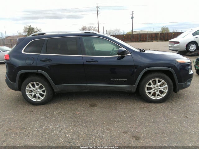 1C4PJMCS7FW746984 Jeep Cherokee Latitude