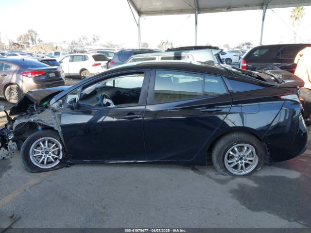 JTDKAMFU2M3134178 Toyota Prius Le