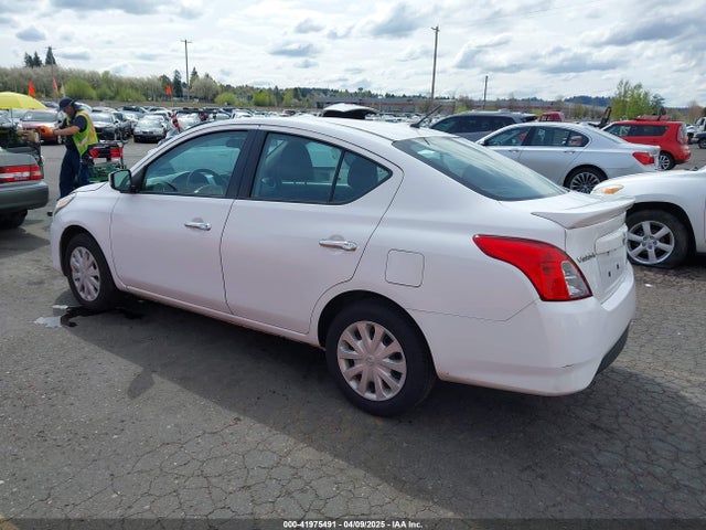 3N1CN7AP6KL853028 Nissan Versa 1.6 Sv