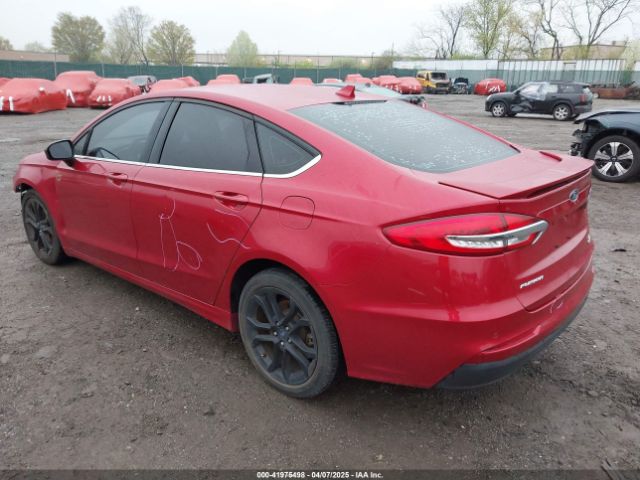 3FA6P0HD5LR229703 Ford FUSION SE