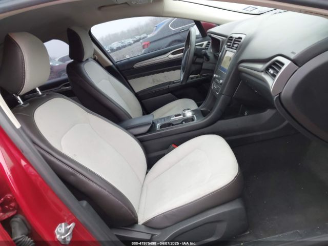3FA6P0HD5LR229703 Ford FUSION SE